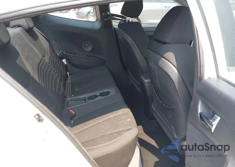 2015 Hyundai Veloster из США, поврежденный, VIN KMHTC6ADXFU232692